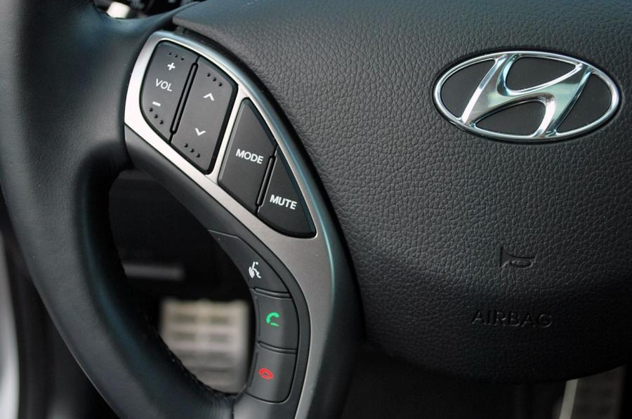  Hyundai Elantra GT 2012 года  (фото 74 из 151)